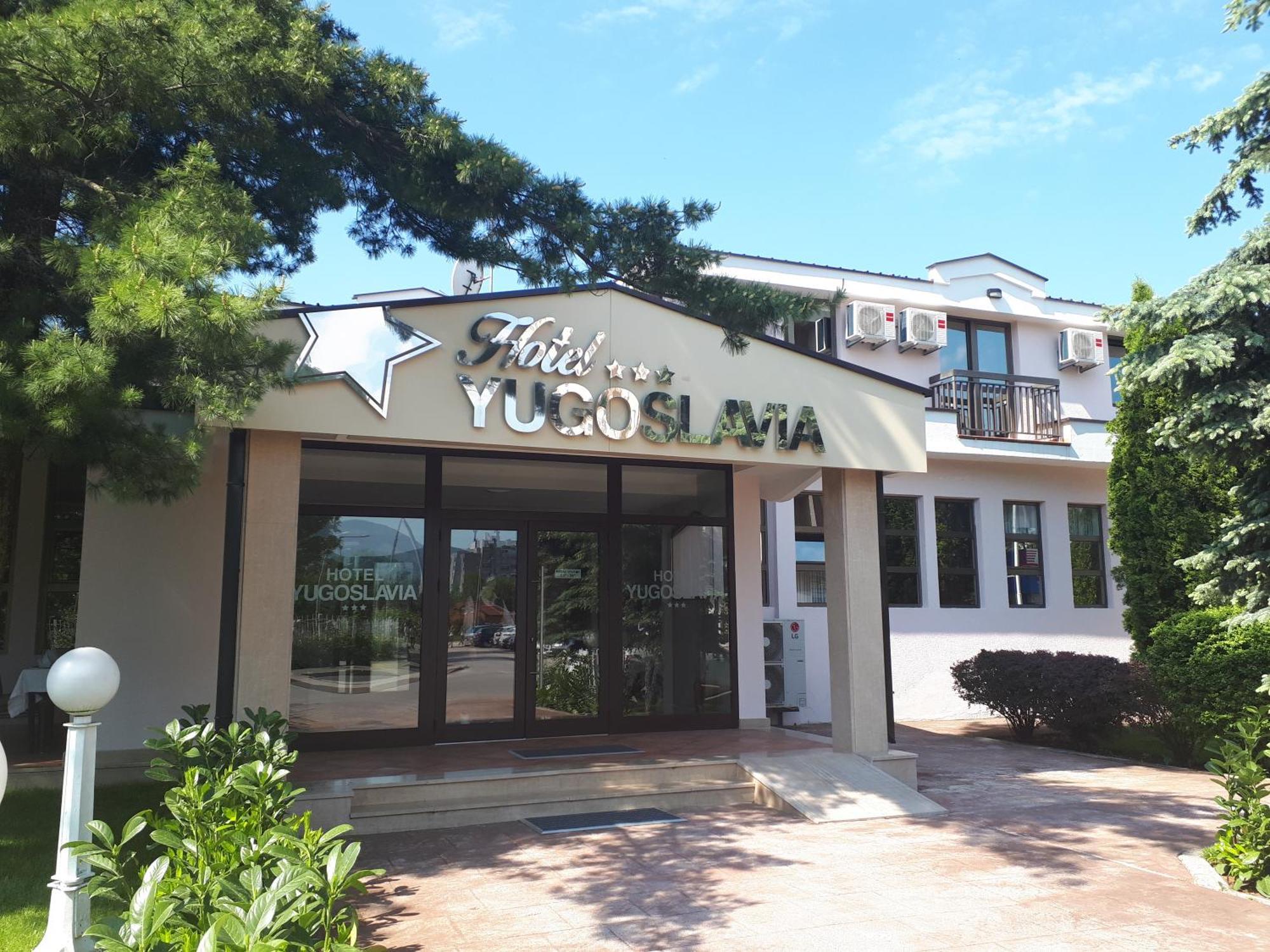 Hotel Yugoslavia Nikšić エクステリア 写真