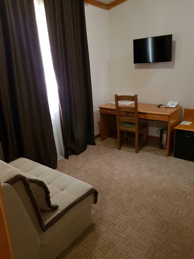 Hotel Yugoslavia Nikšić エクステリア 写真